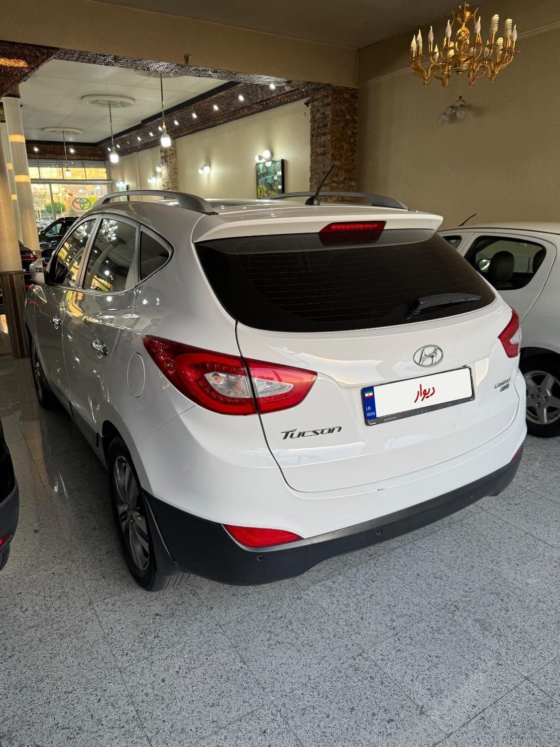 هیوندای توسان 2.4 لیتر - 2015