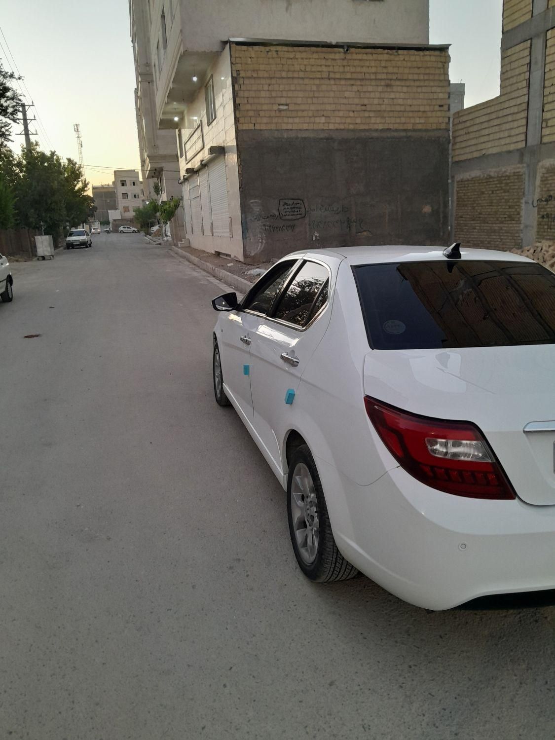 دنا پلاس توربو 6 دنده - 1401