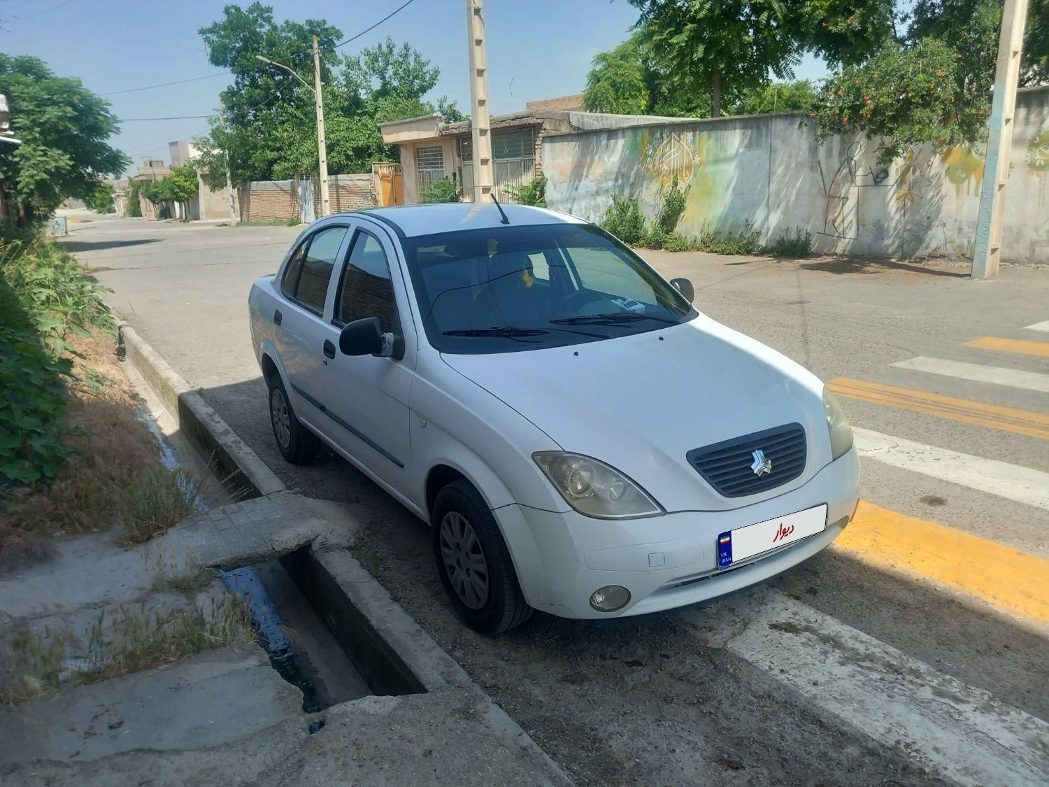 تیبا صندوق دار SX - 1398