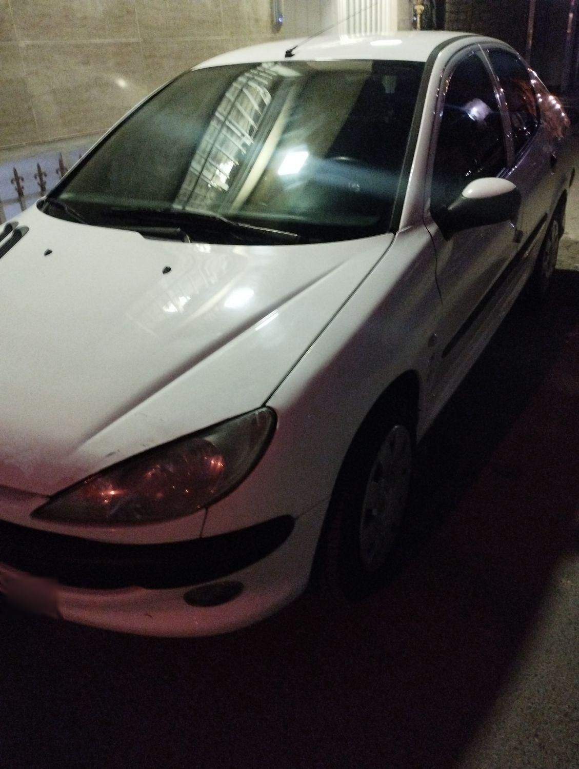 پژو ۲۰۶ صندوق دار v8 - 1395