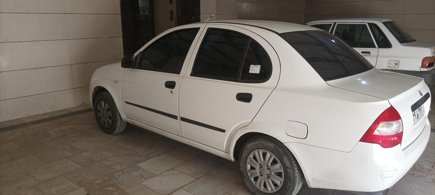 تیبا صندوق دار SX - 1400