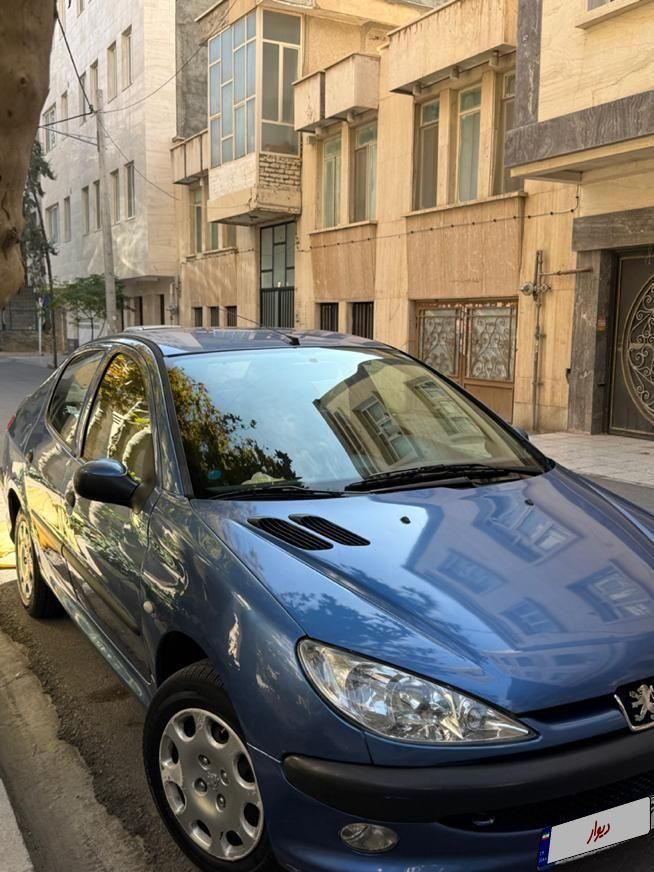 پژو ۲۰۶ صندوق دار v8 - 1394