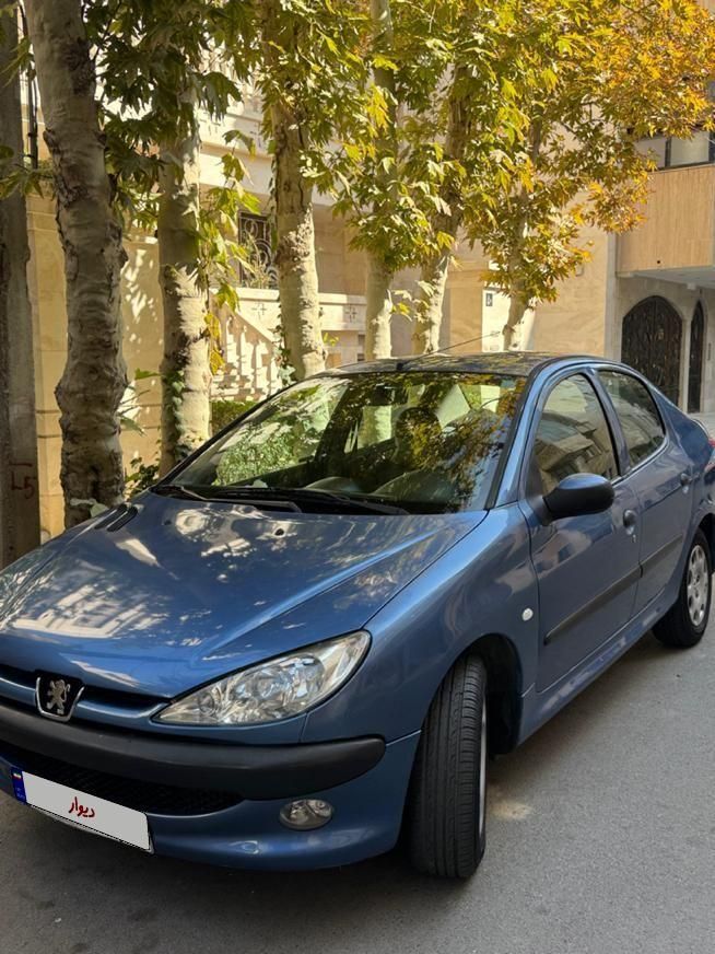 پژو ۲۰۶ صندوق دار v8 - 1394