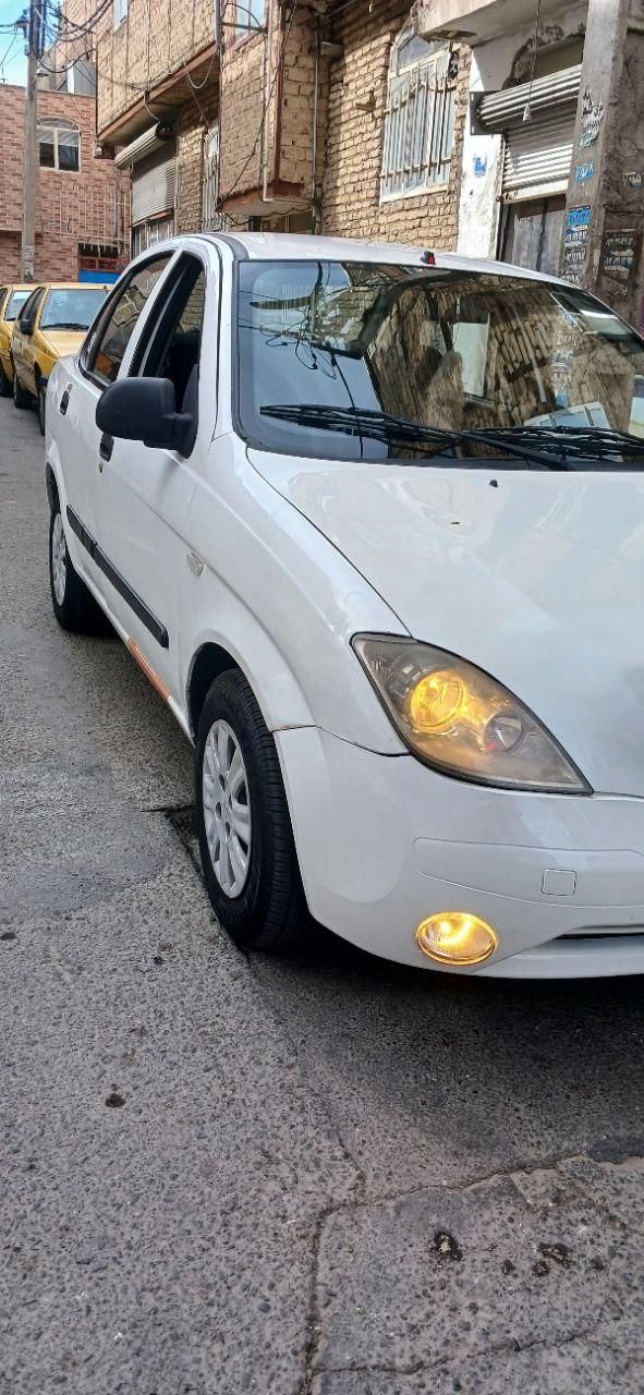 تیبا صندوق دار SX - 1395