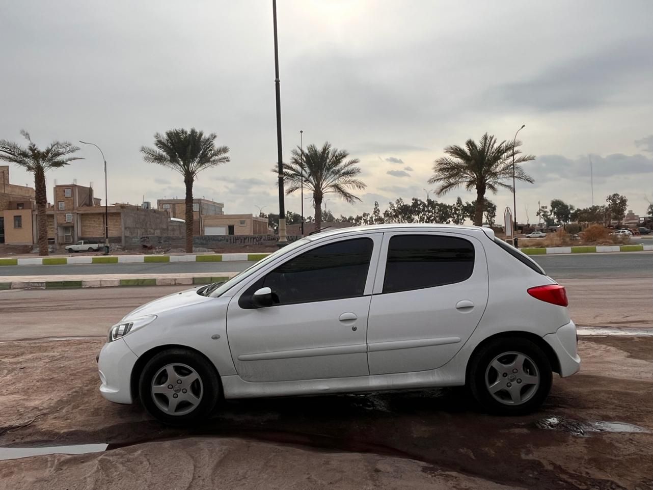 پژو 207 اتوماتیک - 1390