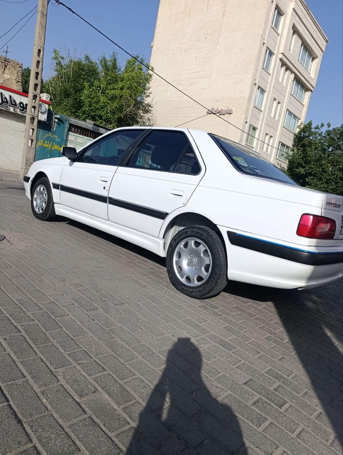 پژو پارس XU7P - 1401