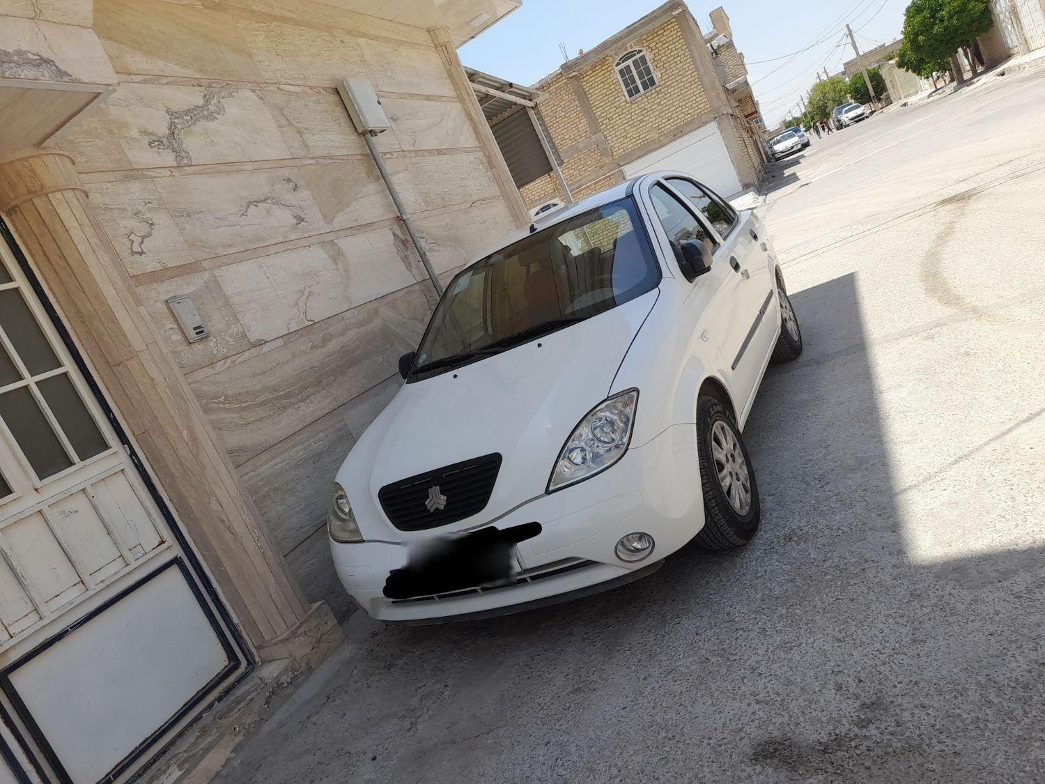 تیبا صندوق دار SX - 1400