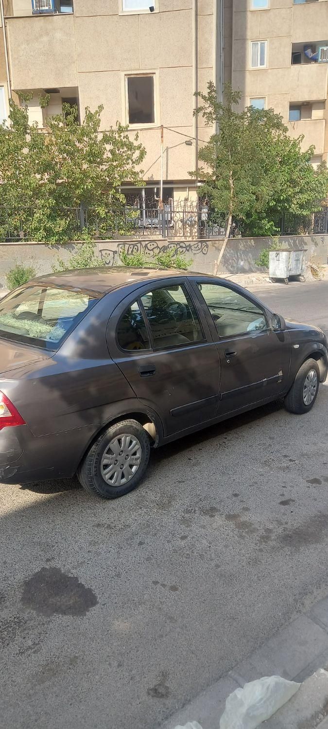 تیبا صندوق دار SX - 1390