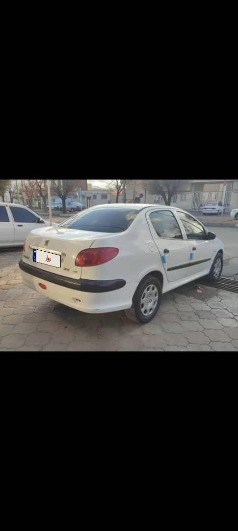 پژو ۲۰۶ صندوق دار v8 - 1395