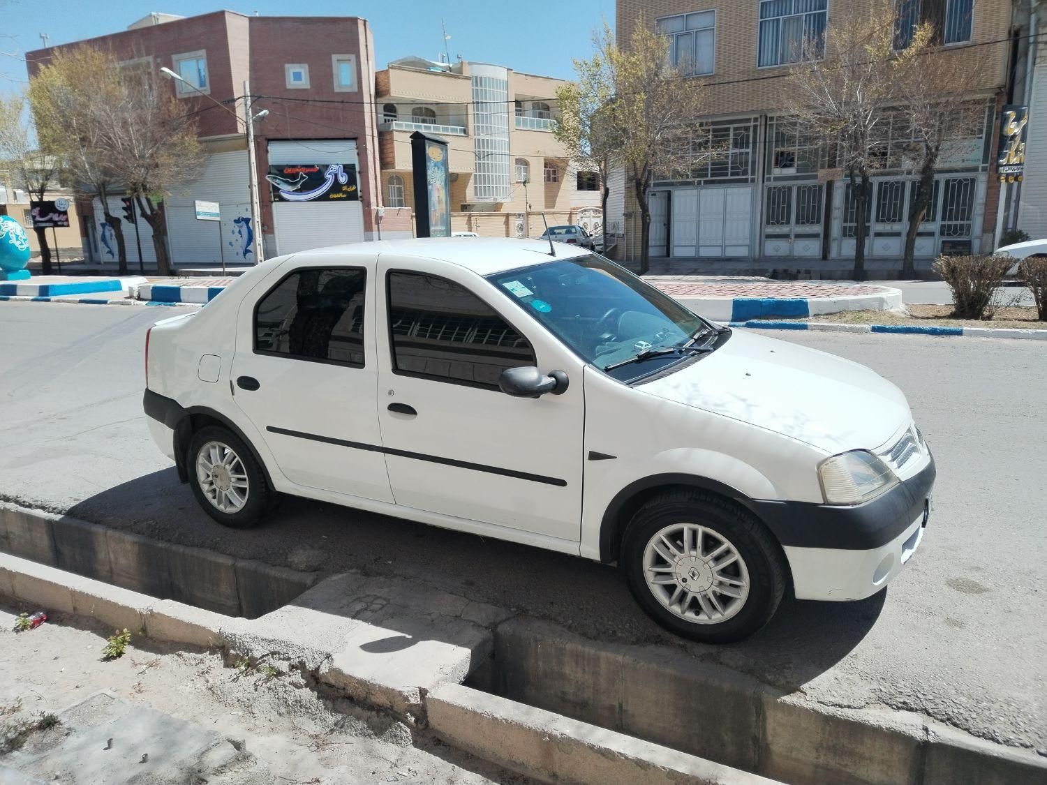 رنو تندر 90 E2 - 1390