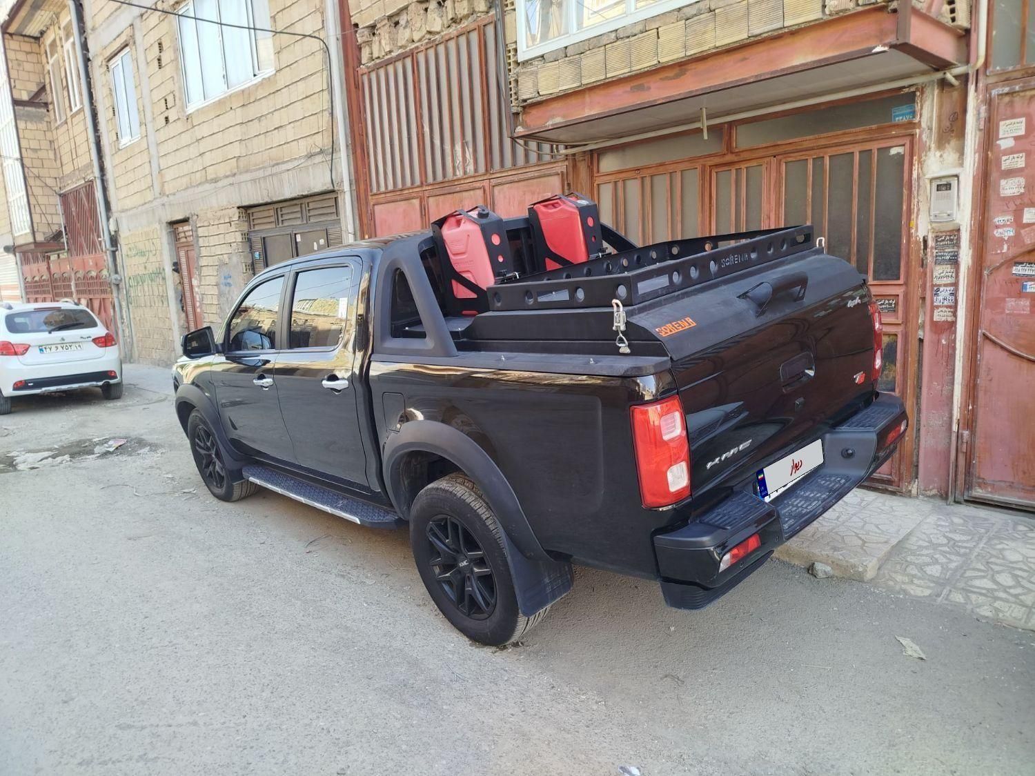 خودرو کی ام سی، T8 آگهی ann_18445513