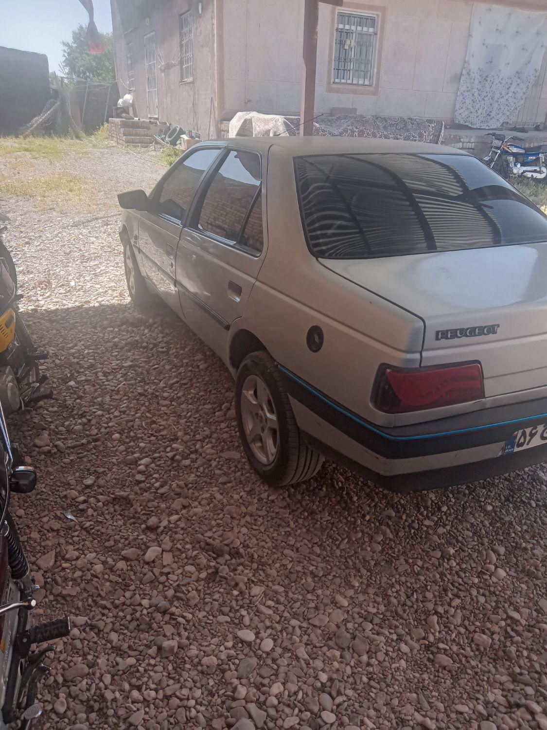 پژو 405 GLX - 1390
