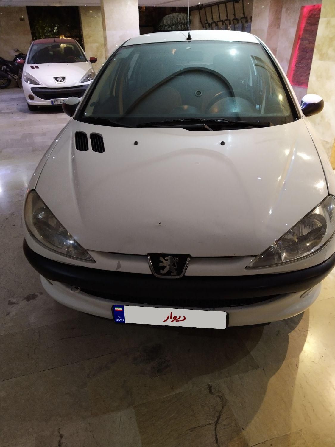 پژو ۲۰۶ صندوق دار v8 - 1394
