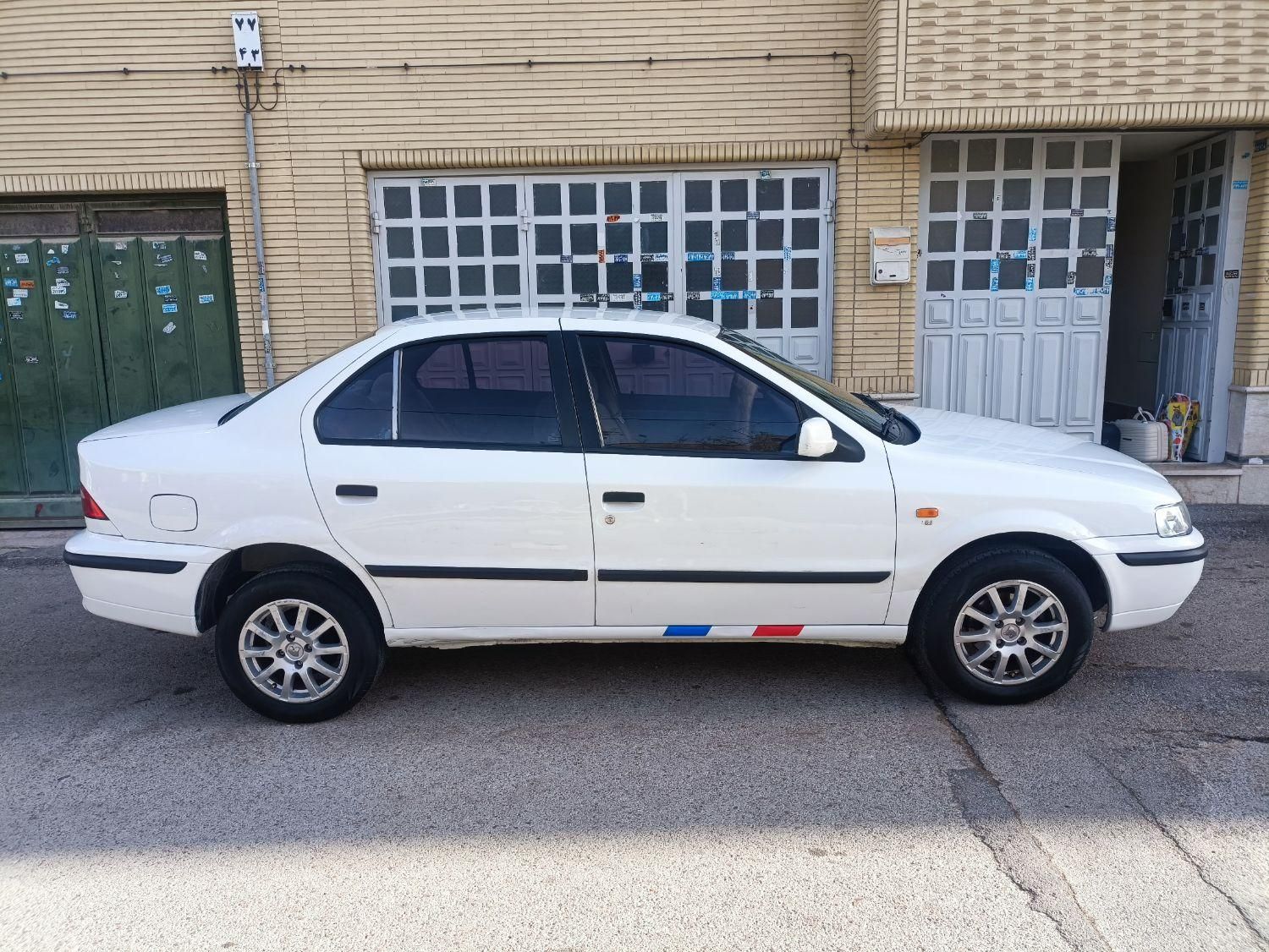 سمند LX XU7 - 1386