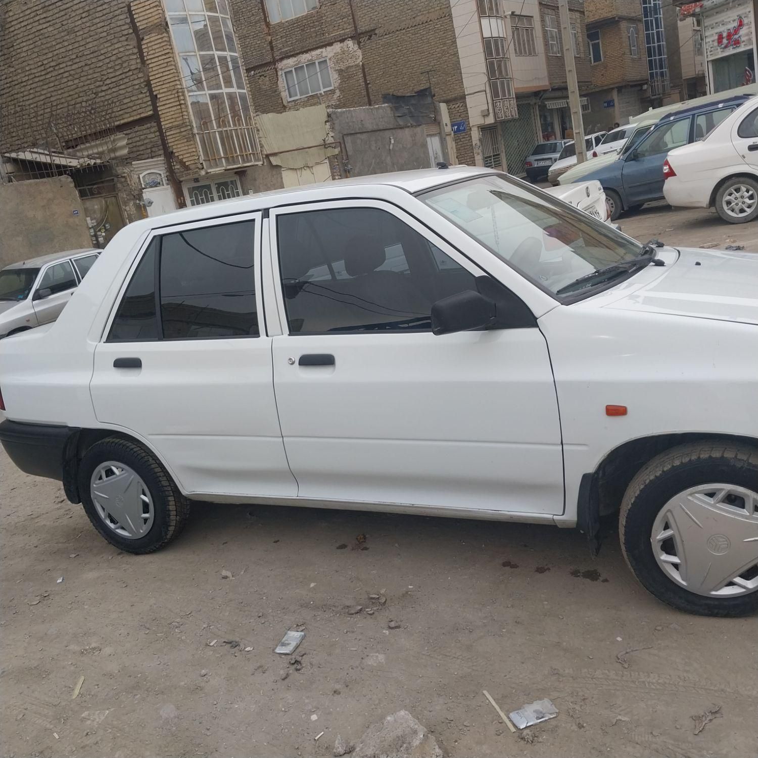 خودرو پراید، 131 آگهی ann_18446394