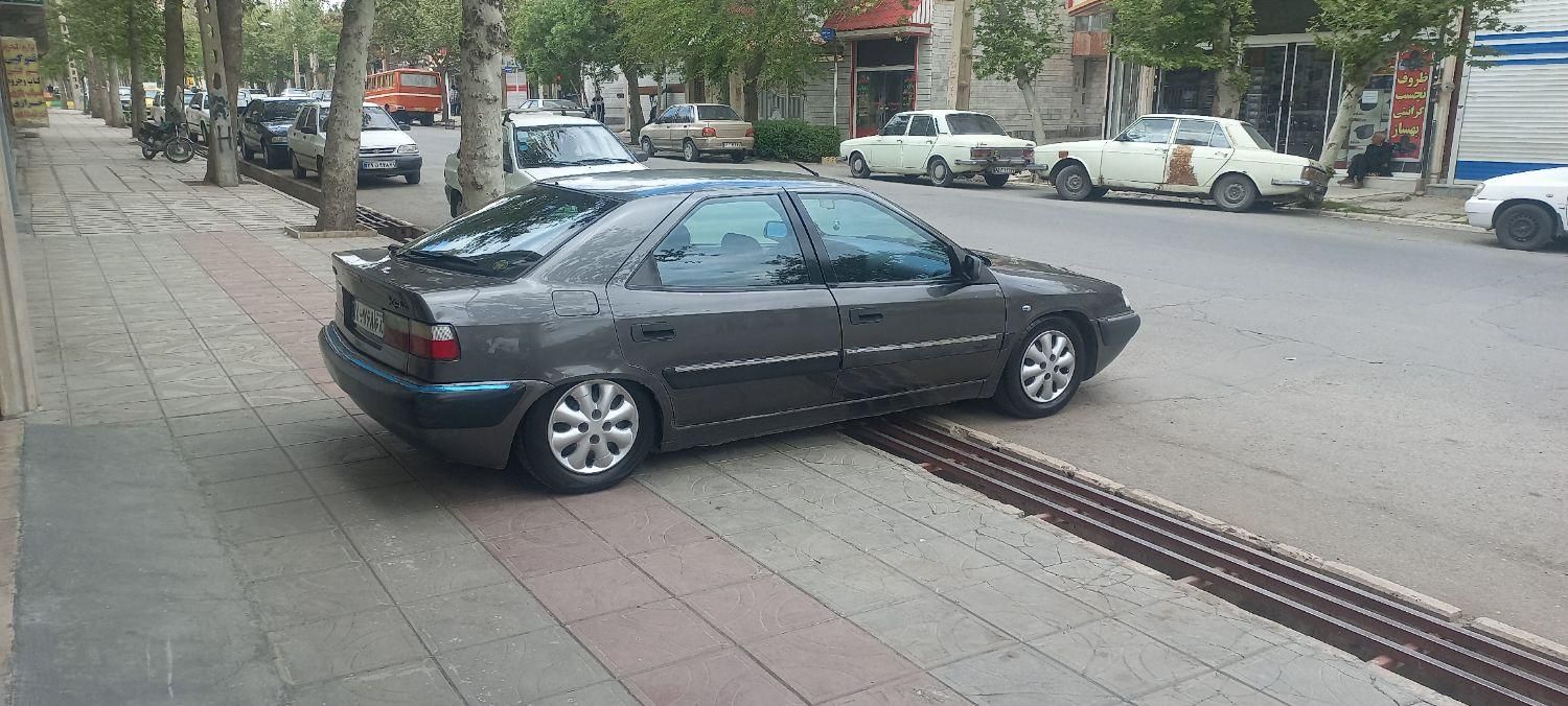 سیتروئن زانتیا X - 2004