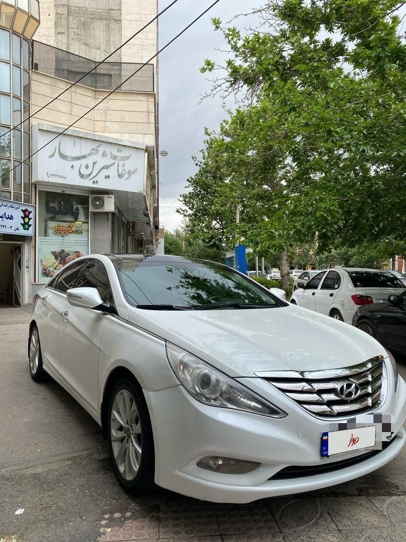 هیوندای سوناتا فول YF - 2011