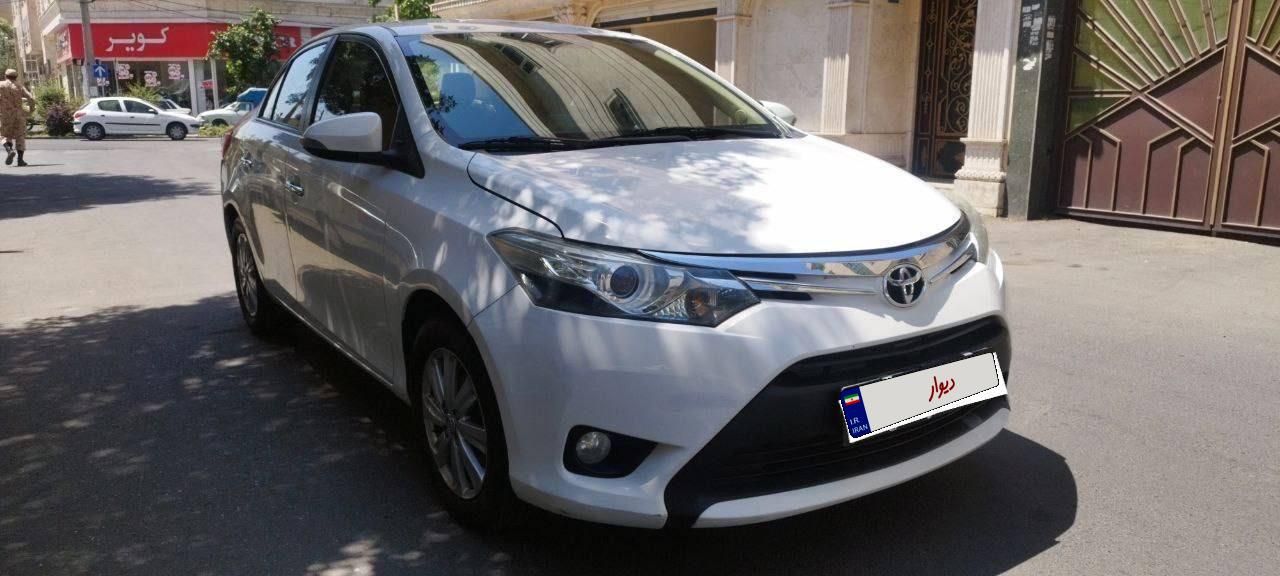 تویوتا کمری هیبرید XLE(سفارش آمریکا) - 2014