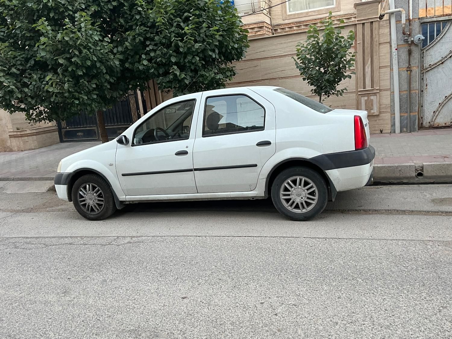 خودرو رنو، تندر 90 آگهی ann_18447806