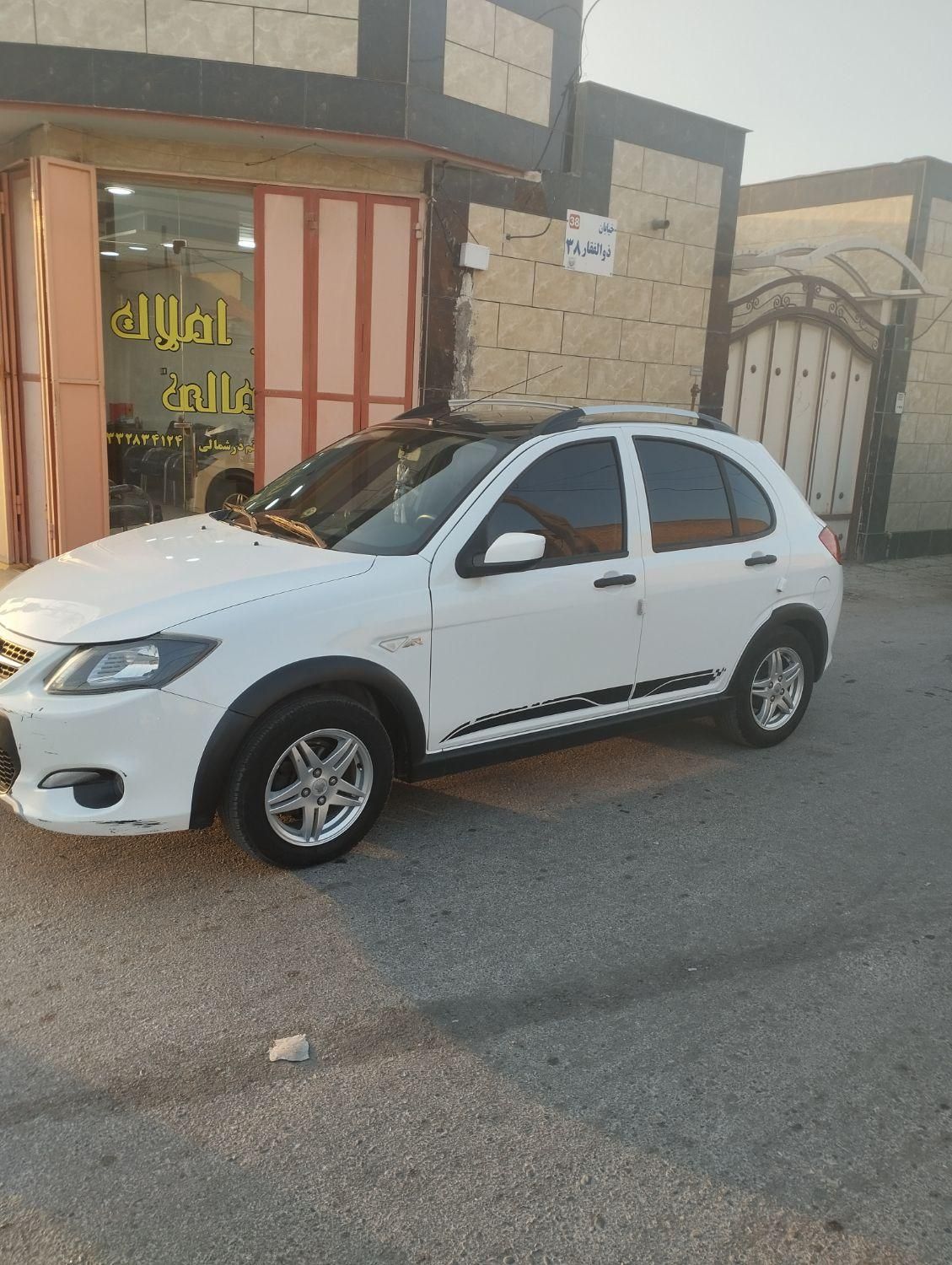 خودرو کوییک، R آگهی ann_18447866