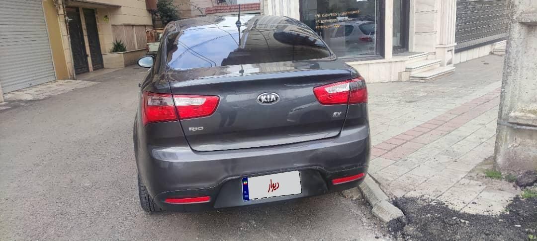 کیا ریو صندوقدار فول UB - 2015