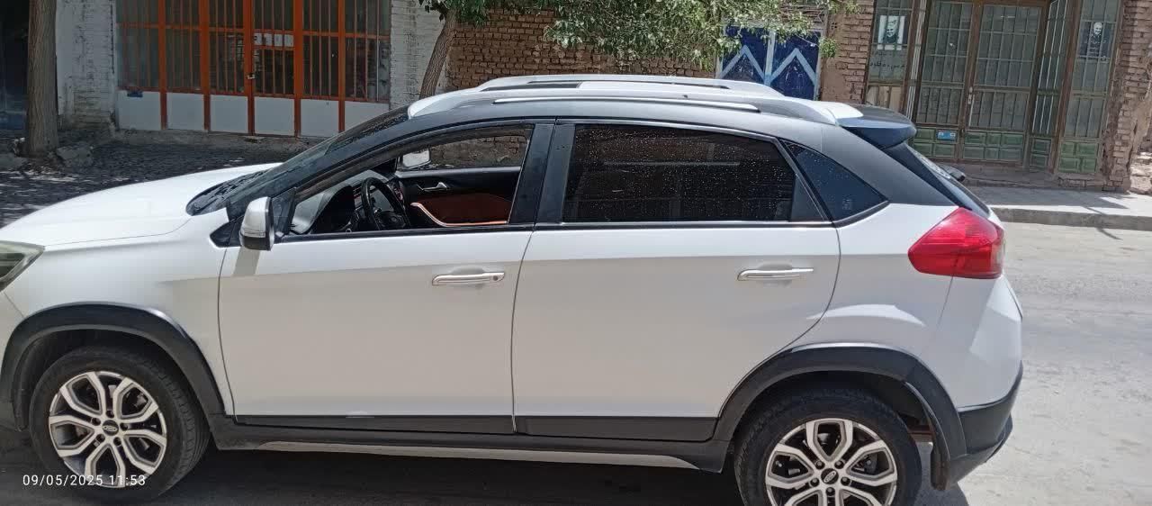 خودرو ام وی ام، X22 آگهی ann_18448404