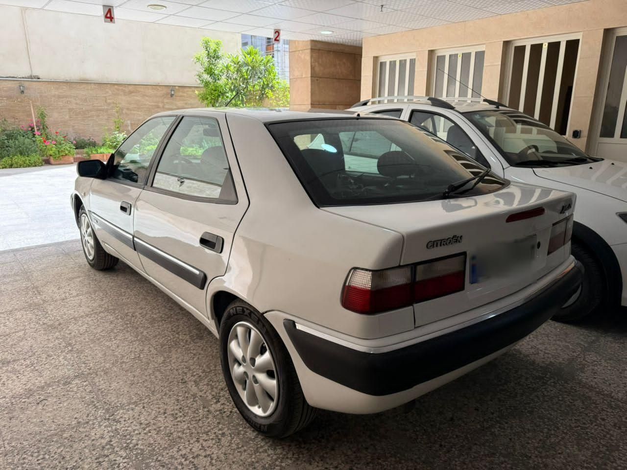 سیتروئن زانتیا X - 2010