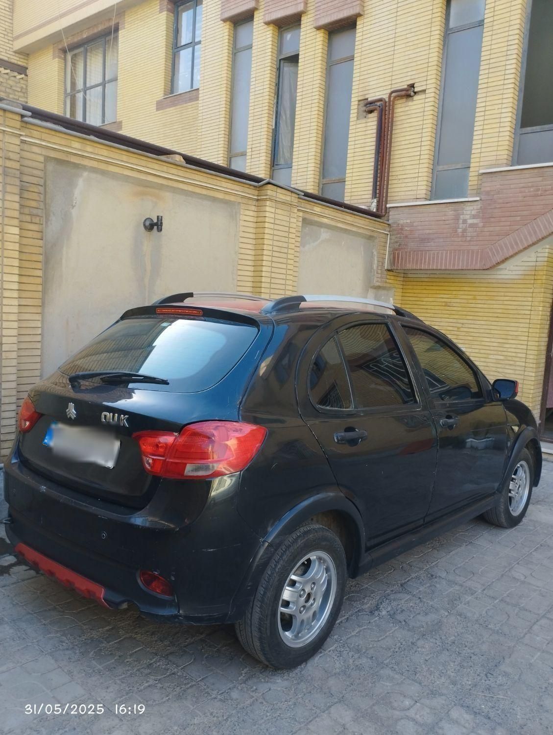 کوییک R دنده‌ای - 1399