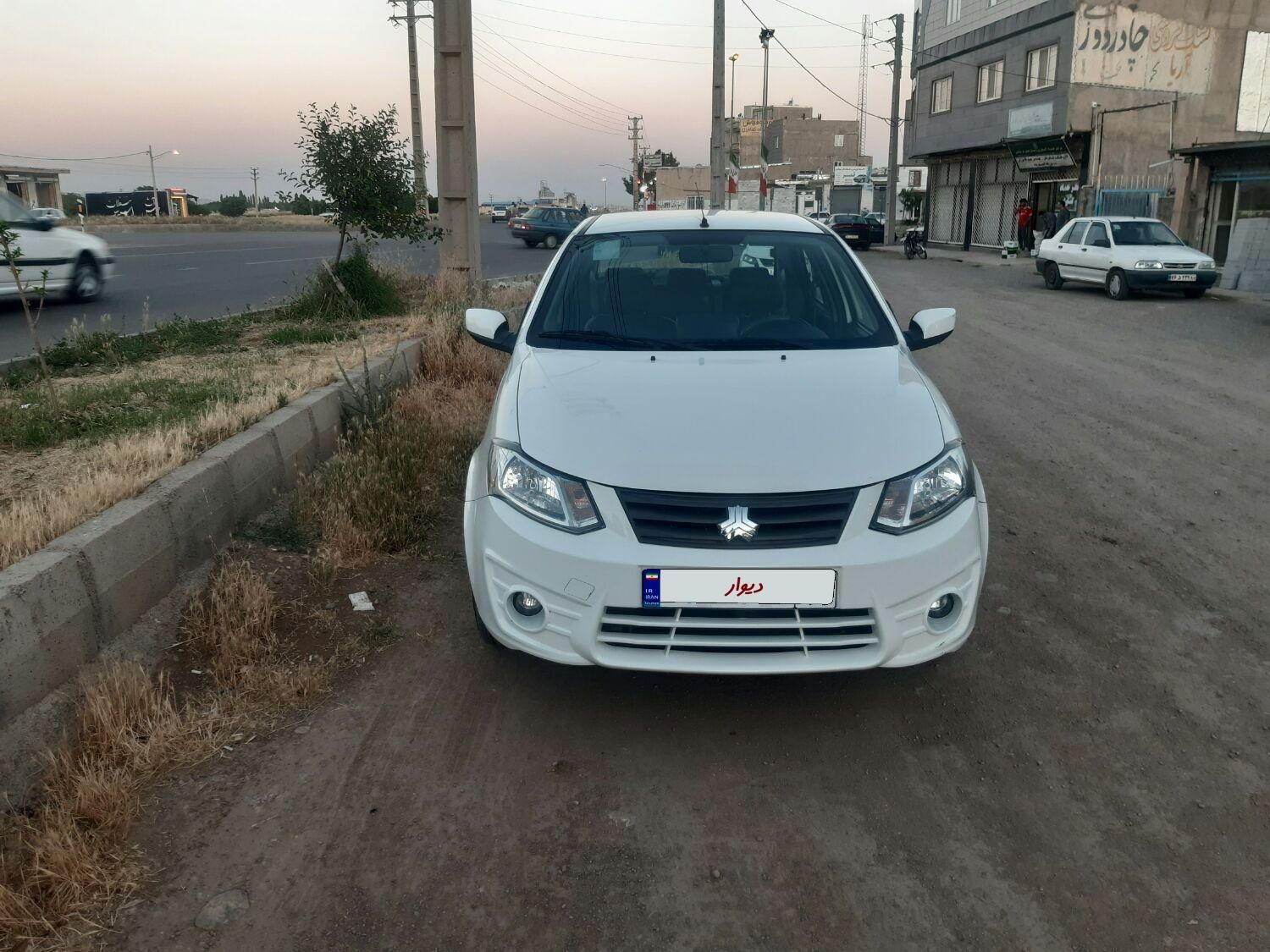خودرو ساینا، EX دنده‌ای آگهی ann_18448880