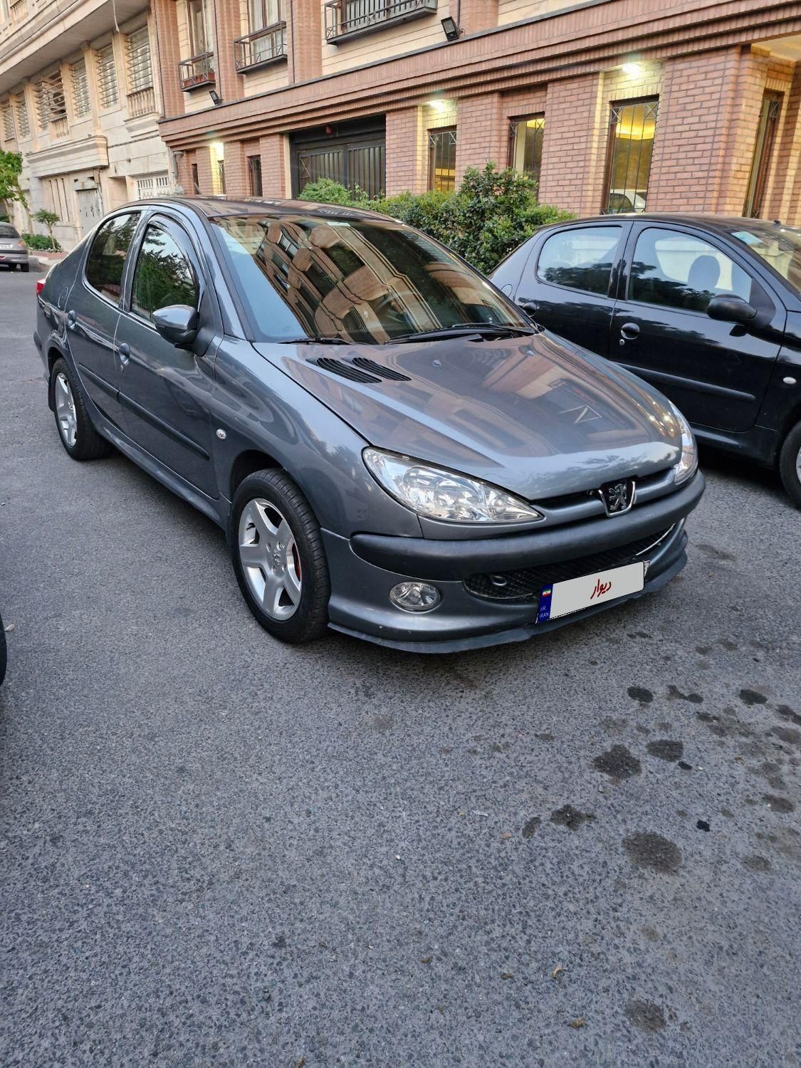 پژو ۲۰۶ صندوق دار v8 - 1395