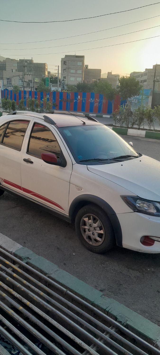 خودرو کوییک، R آگهی ann_18449004