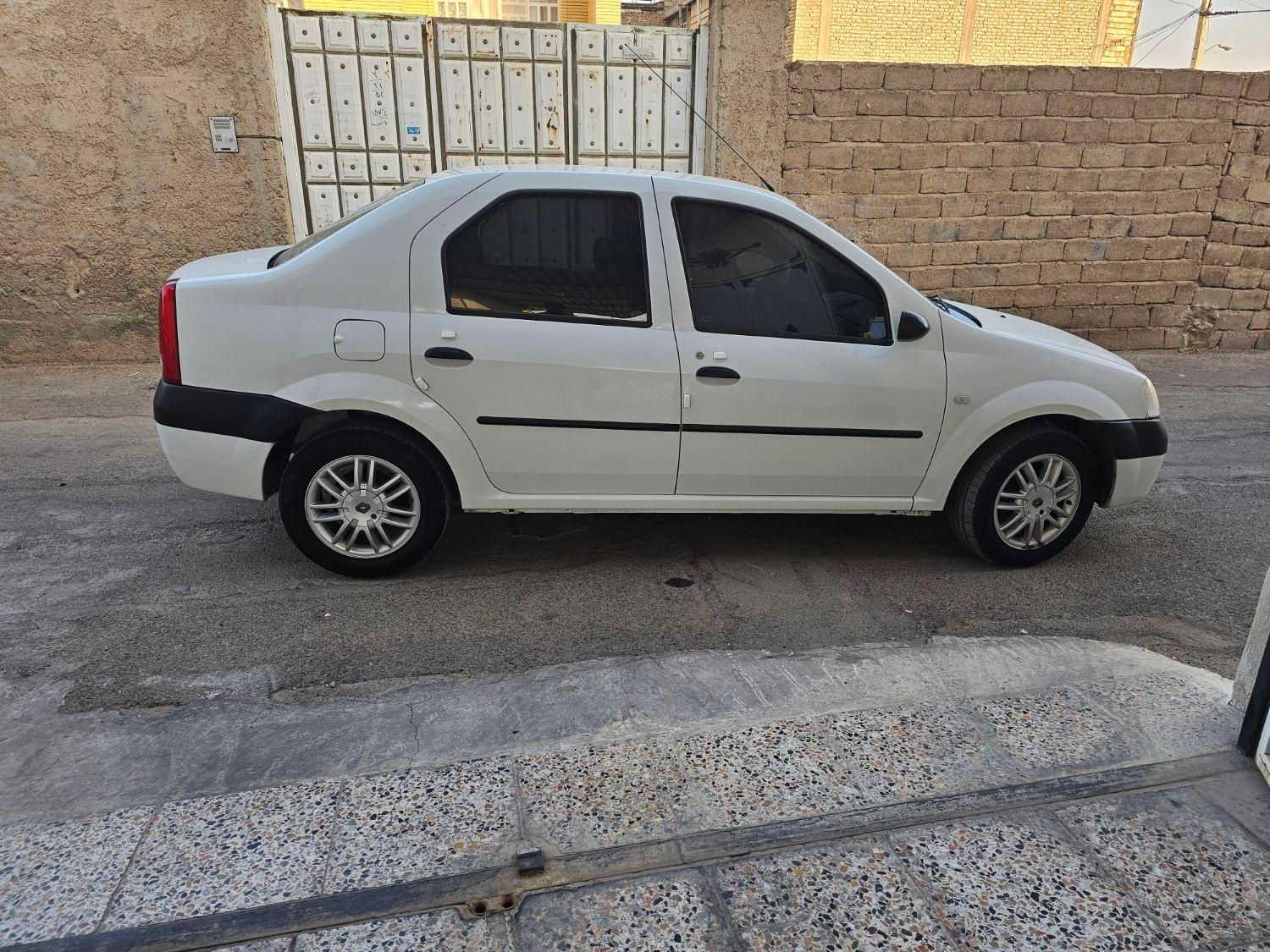 رنو تندر 90 E2 - 1396