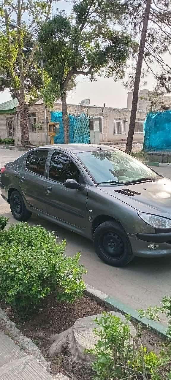 خودرو پژو، ۲۰۶ صندوق دار آگهی ann_18449180
