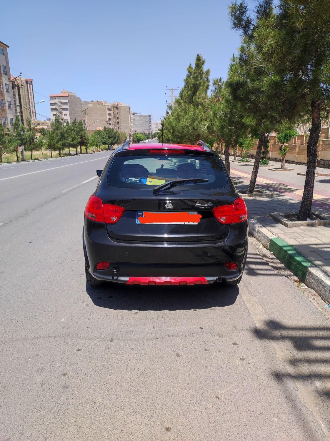 کوییک R دنده‌ای - 1402