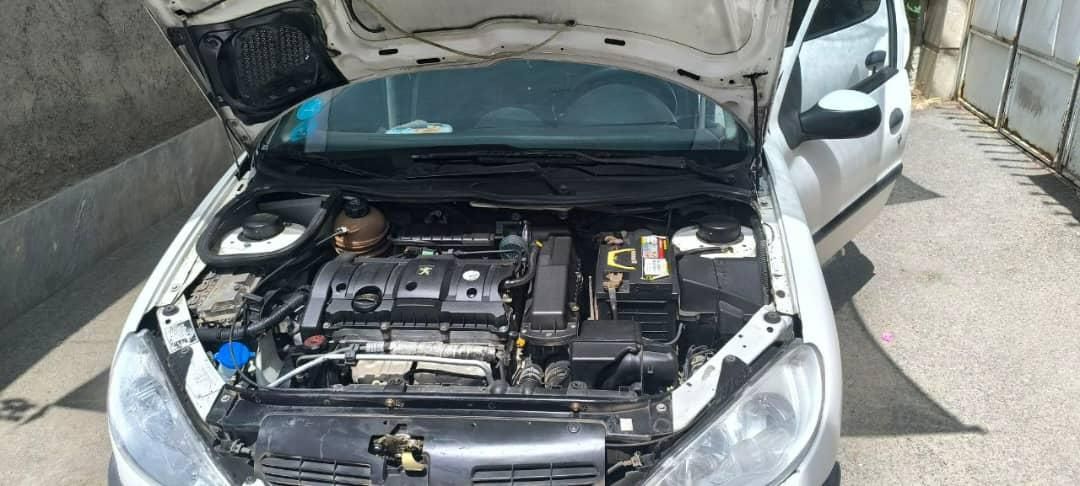 پژو ۲۰۶ صندوق دار v8 - 1389