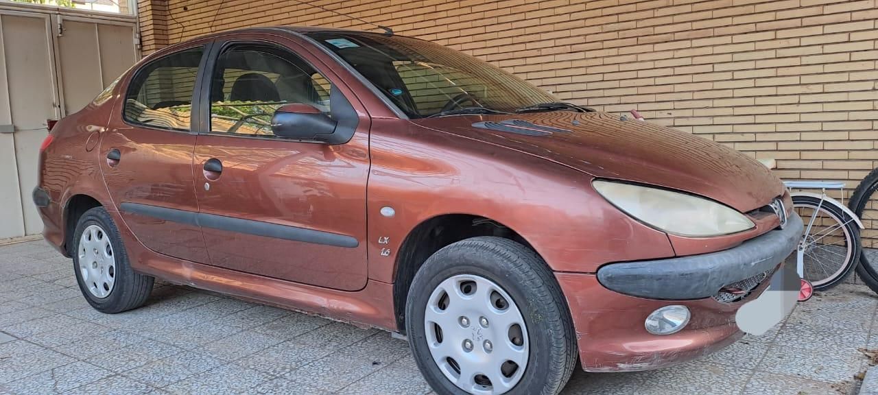 پژو ۲۰۶ صندوق دار v8 - 1388