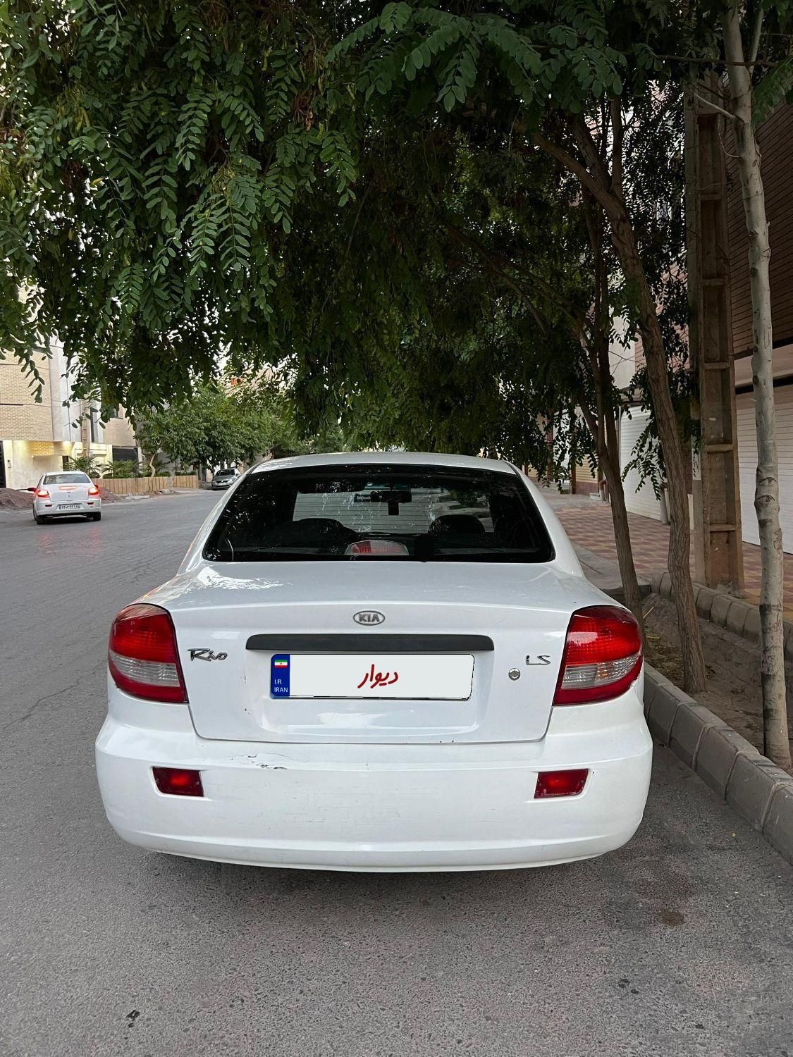 کیا ریو مونتاژ دنده ای LS - 2011