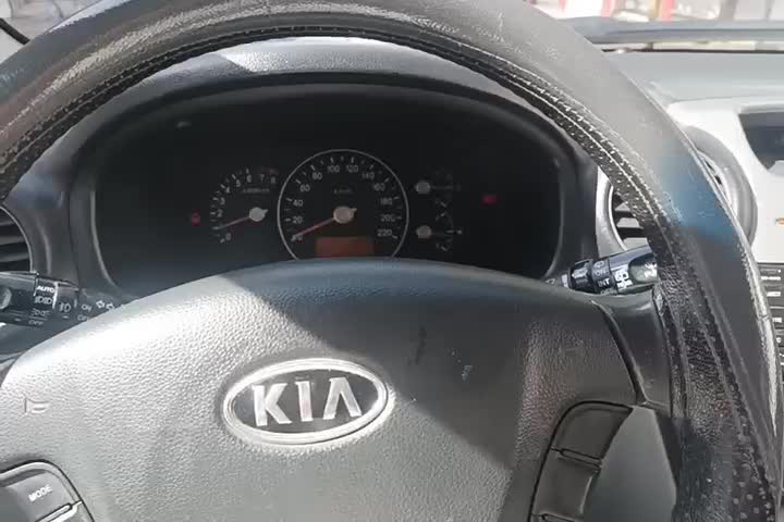 کیا کارنز فول UN - 2008