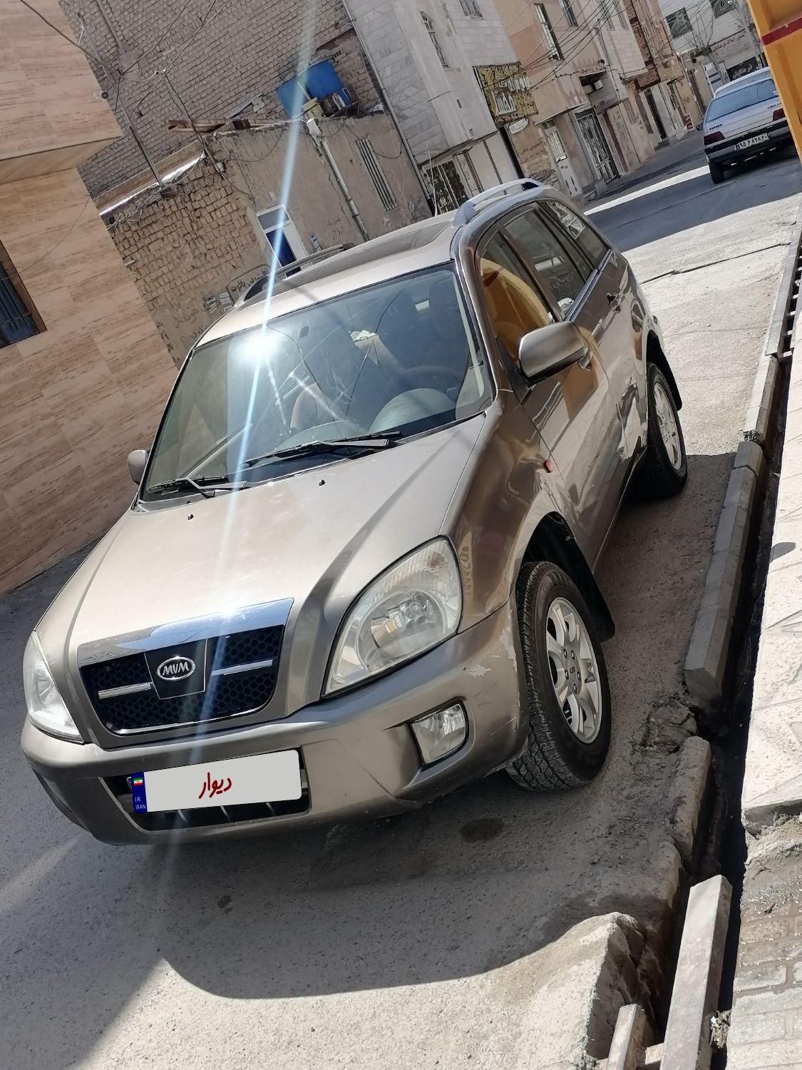 خودرو ام وی ام، X33 آگهی ann_18450378