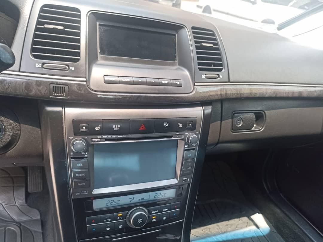 کیا اپیروس سوپر رویال - 2009