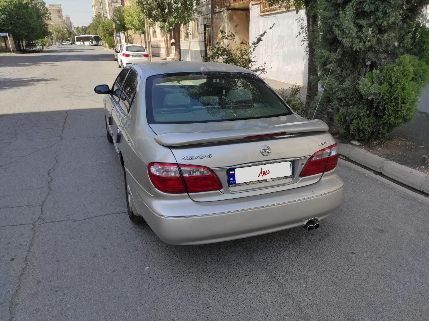 نیسان ماکسیما اتوماتیک - 2004