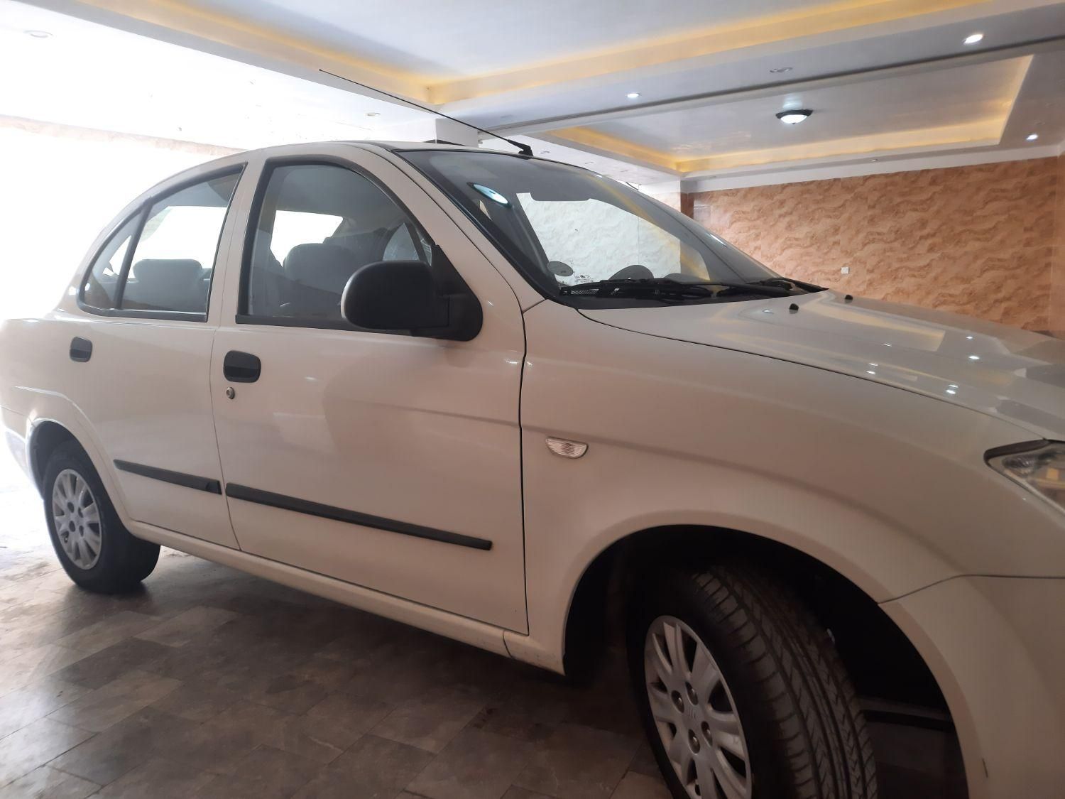 تیبا صندوق دار SX - 1399