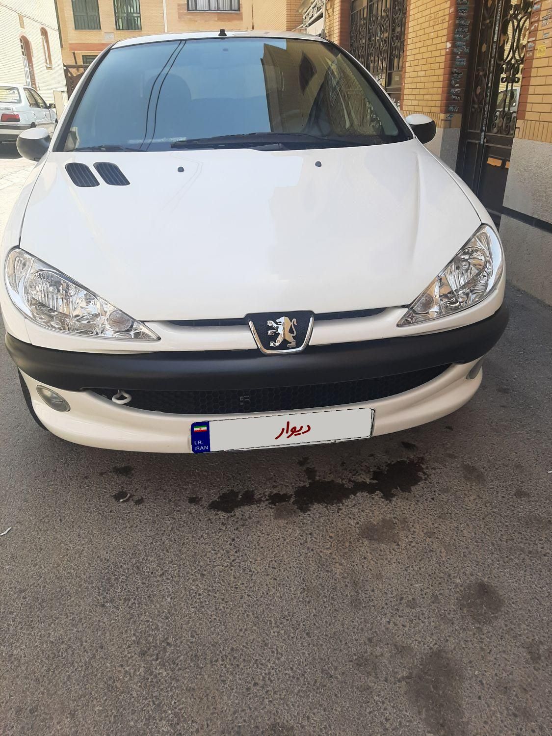 پژو ۲۰۶ صندوق دار v8 - 1399