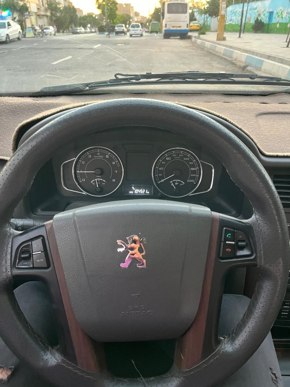 پژو پارس سال - 1400
