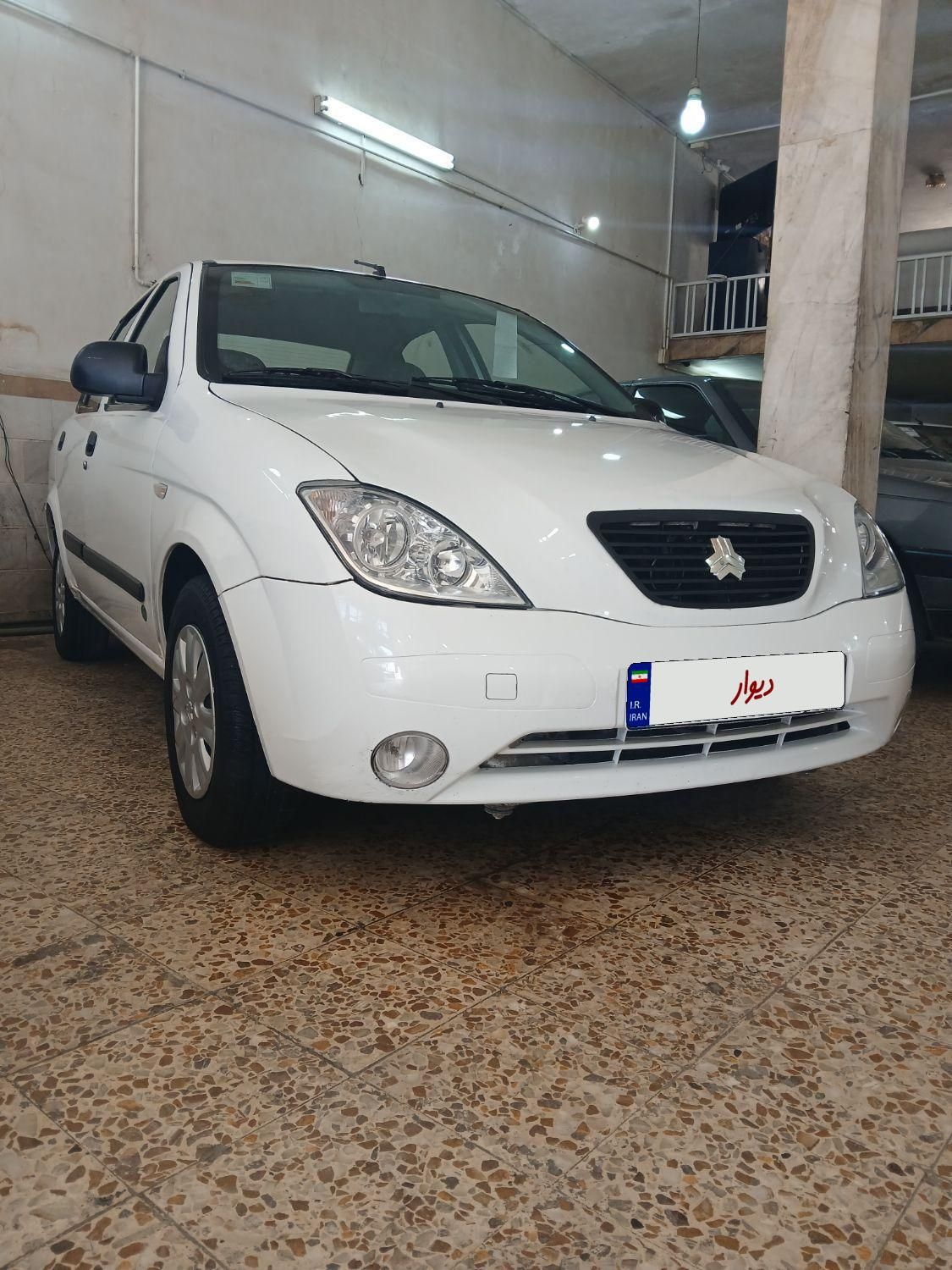تیبا صندوق دار SX - 1394
