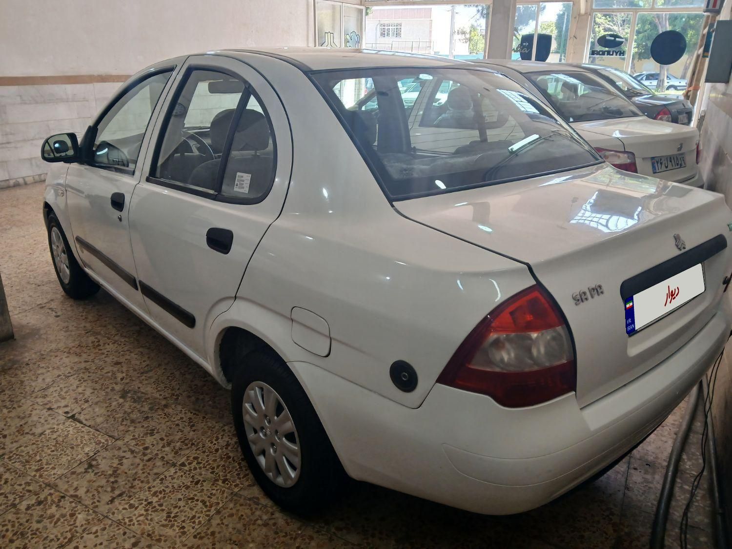 تیبا صندوق دار SX - 1394