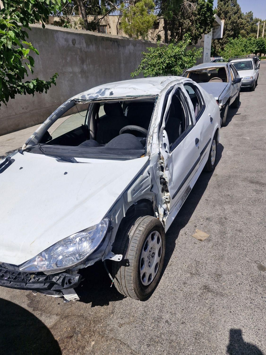 پژو ۲۰۶ صندوق دار v8 - 1398