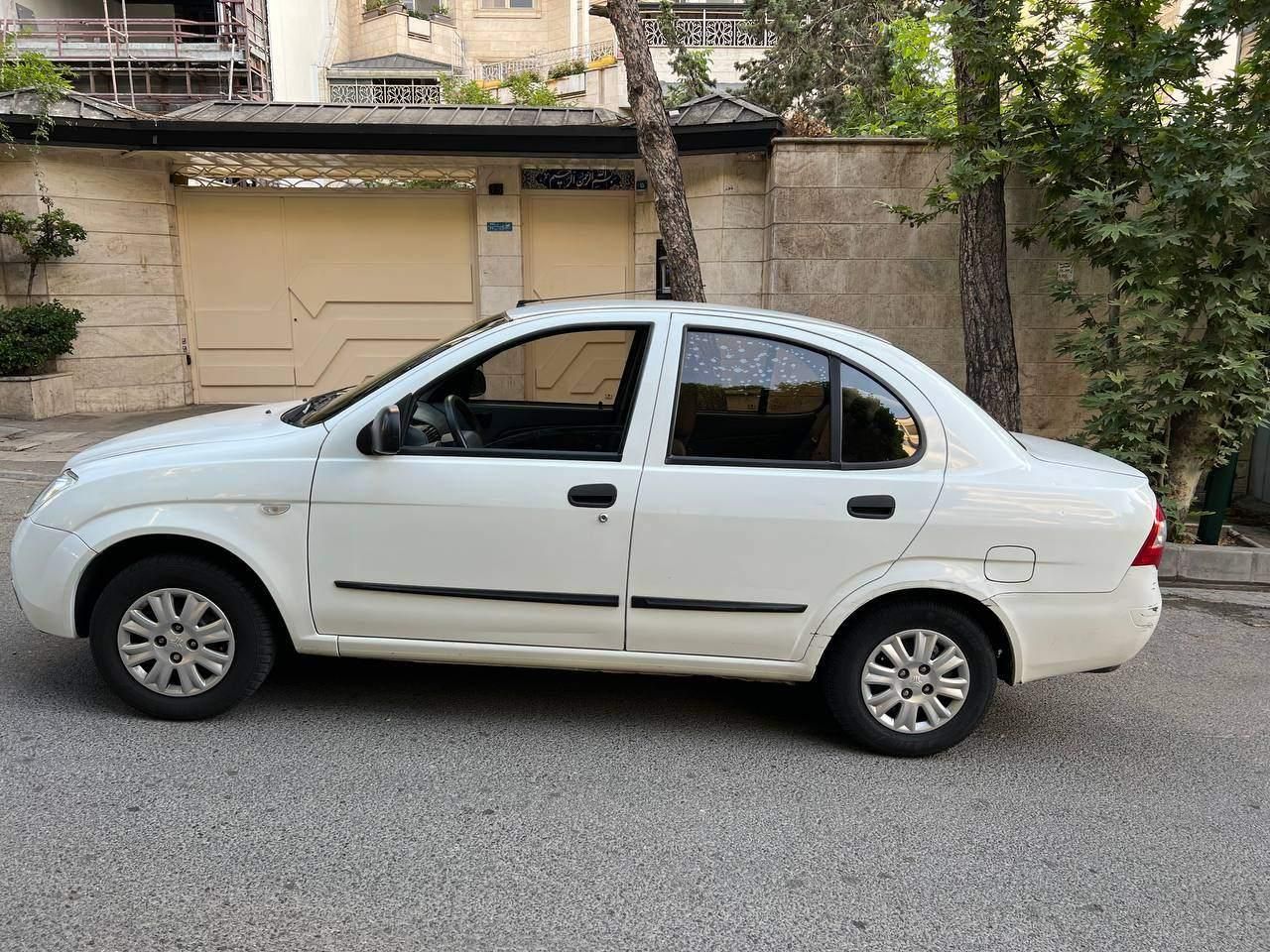 تیبا صندوق دار SX - 1399