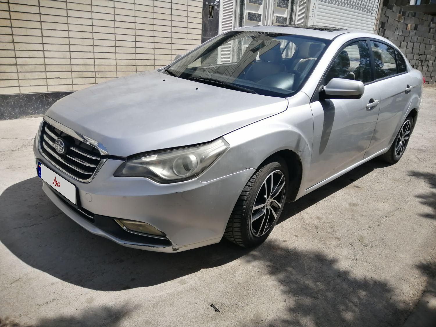 بسترن B50F اتوماتیک - 2015