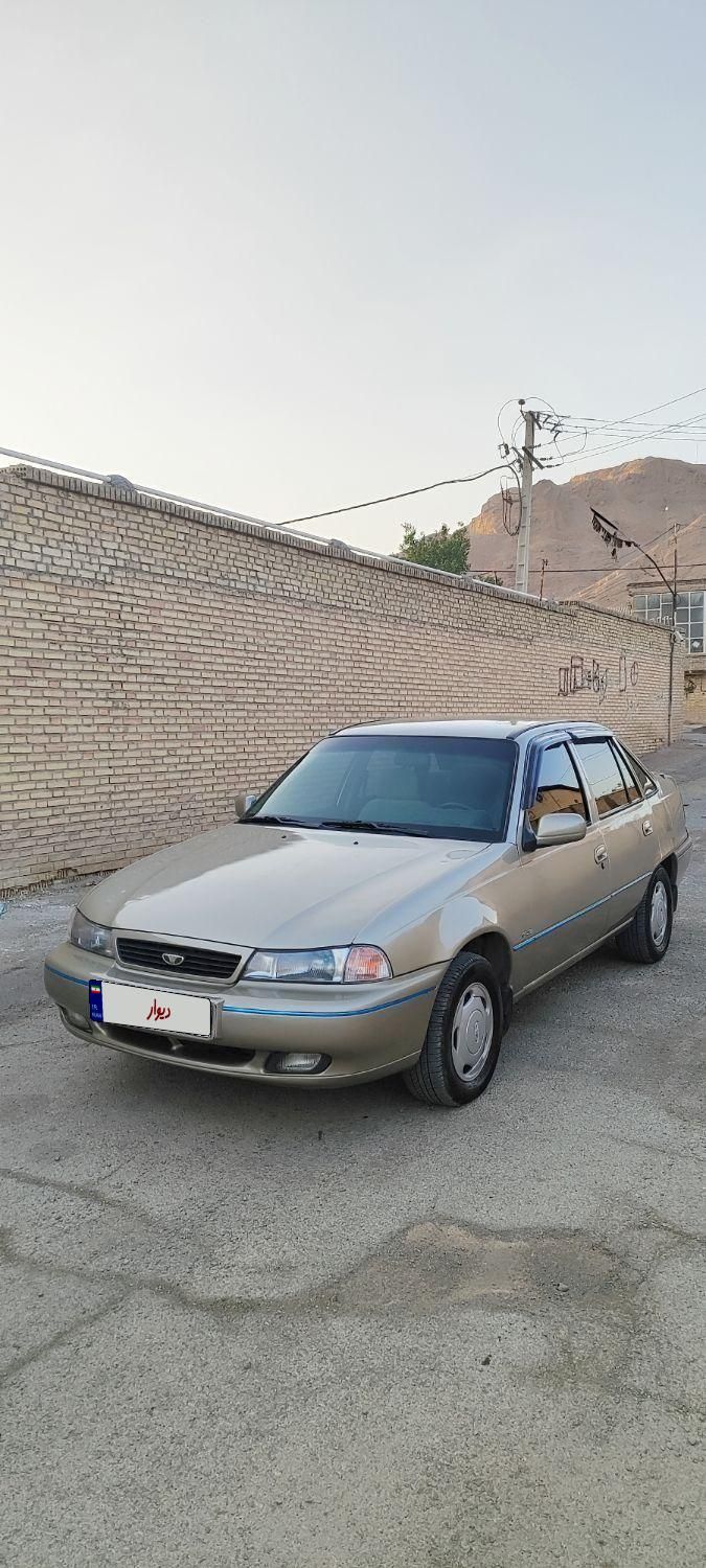 دوو سیلو سدان - 2001